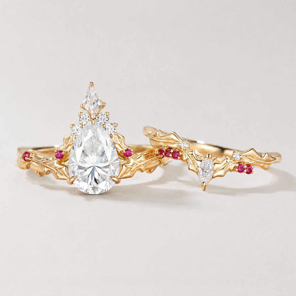 Stackable Botanical Pear Moissanite Ring Set - Gold