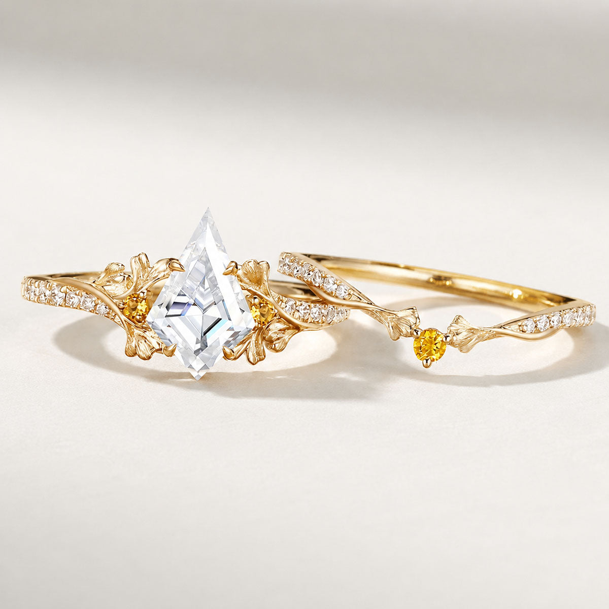 Stackable Kite Moissanite Ring Set - Gold
