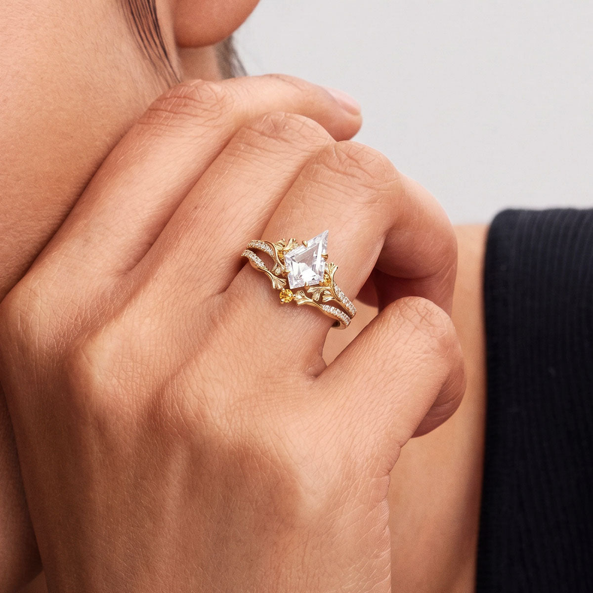 Stackable Kite Moissanite Ring Set - Gold