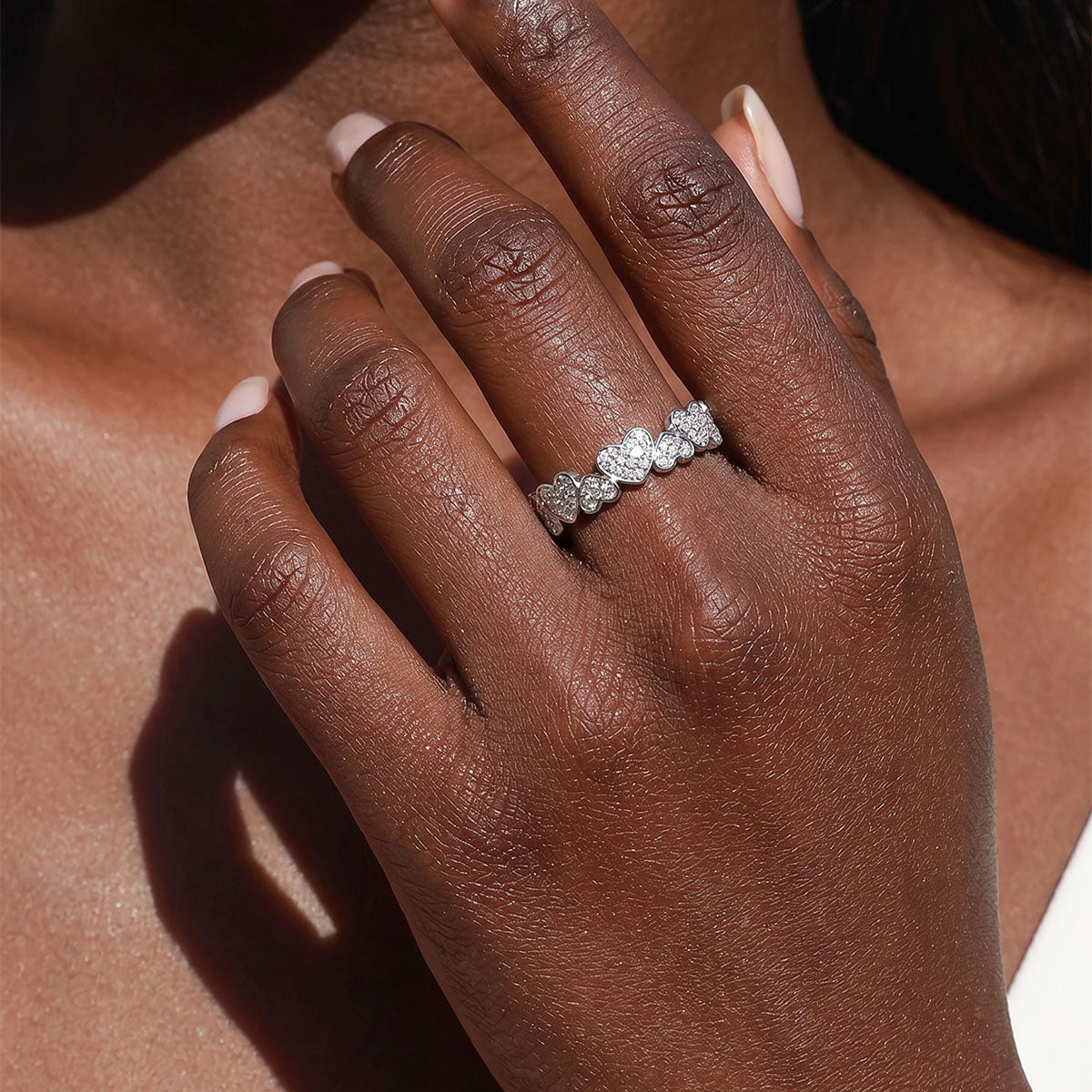 Alternating Heart Moissanite Eternity Band Ring - Silver
