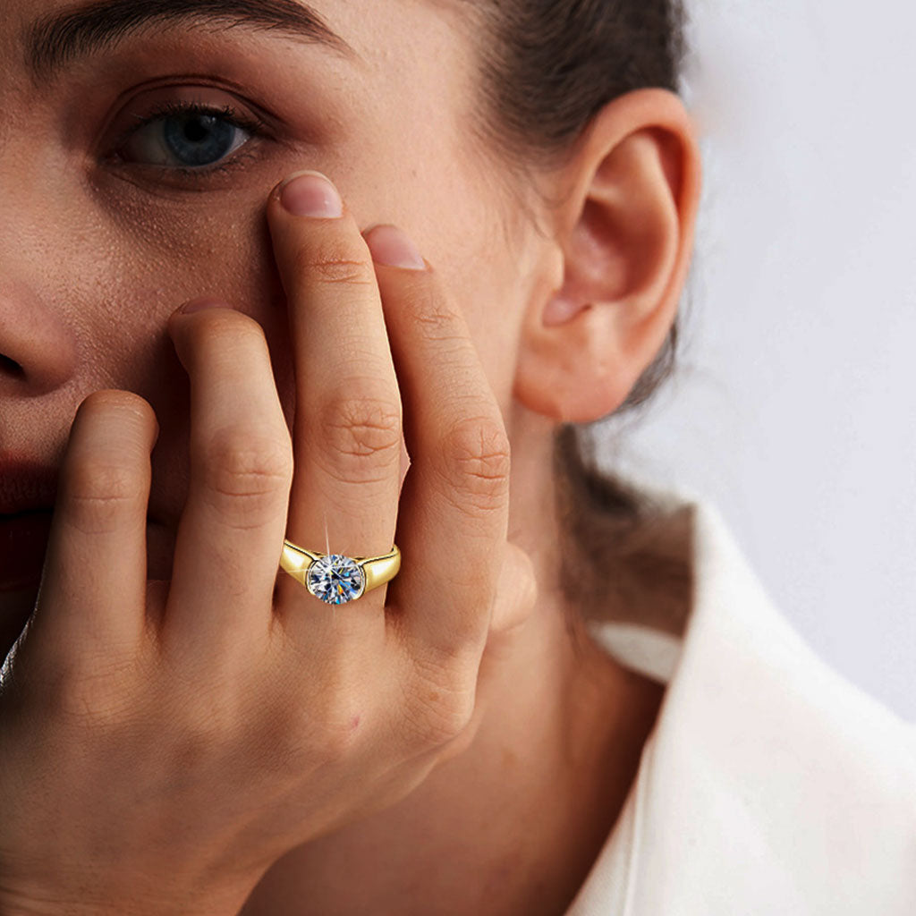 Brilliant Moissanite Solitaire Ring - Gold