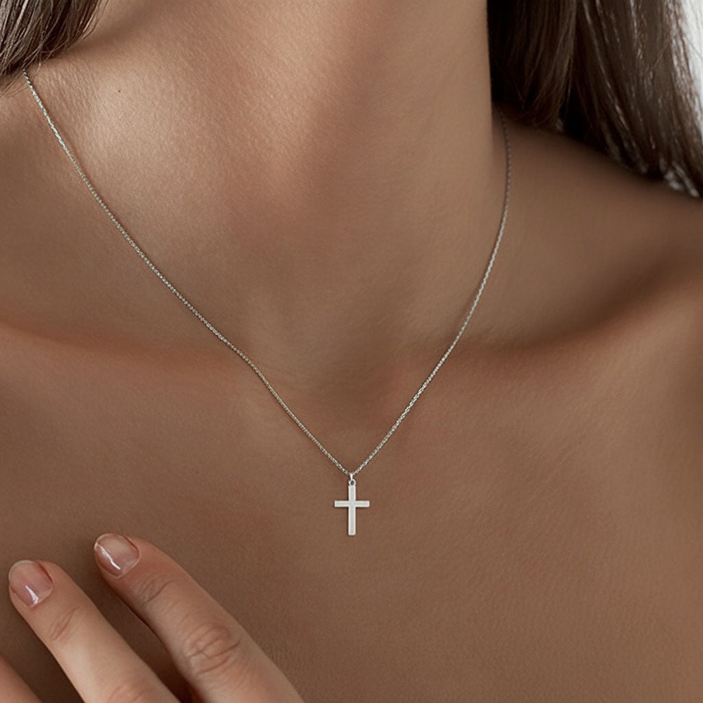 Classic Cross Pendant Necklace - Silver