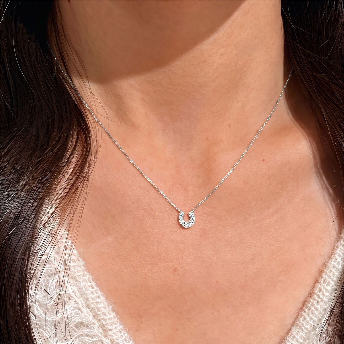 Cute Moissanite Horseshoe Necklace - Silver