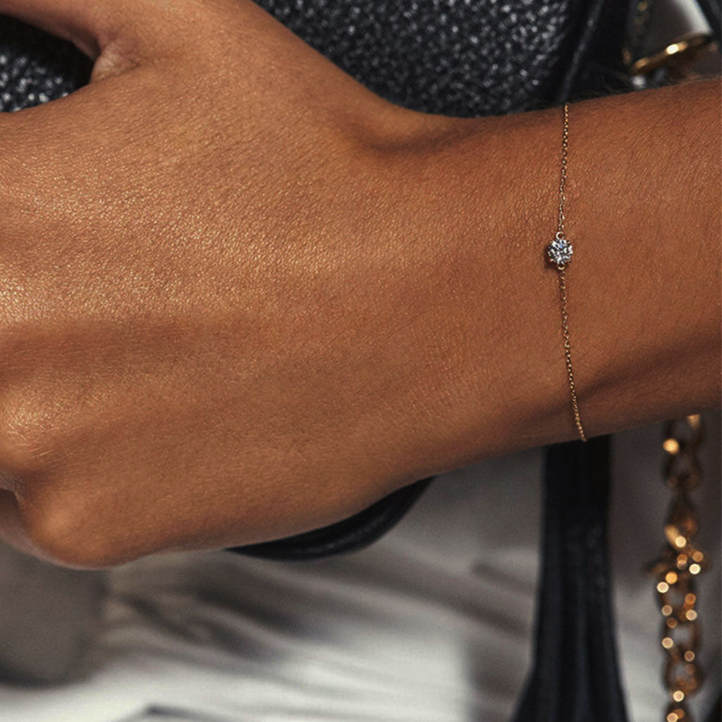 Dainty Solitaire Diamond Bracelet - Silver