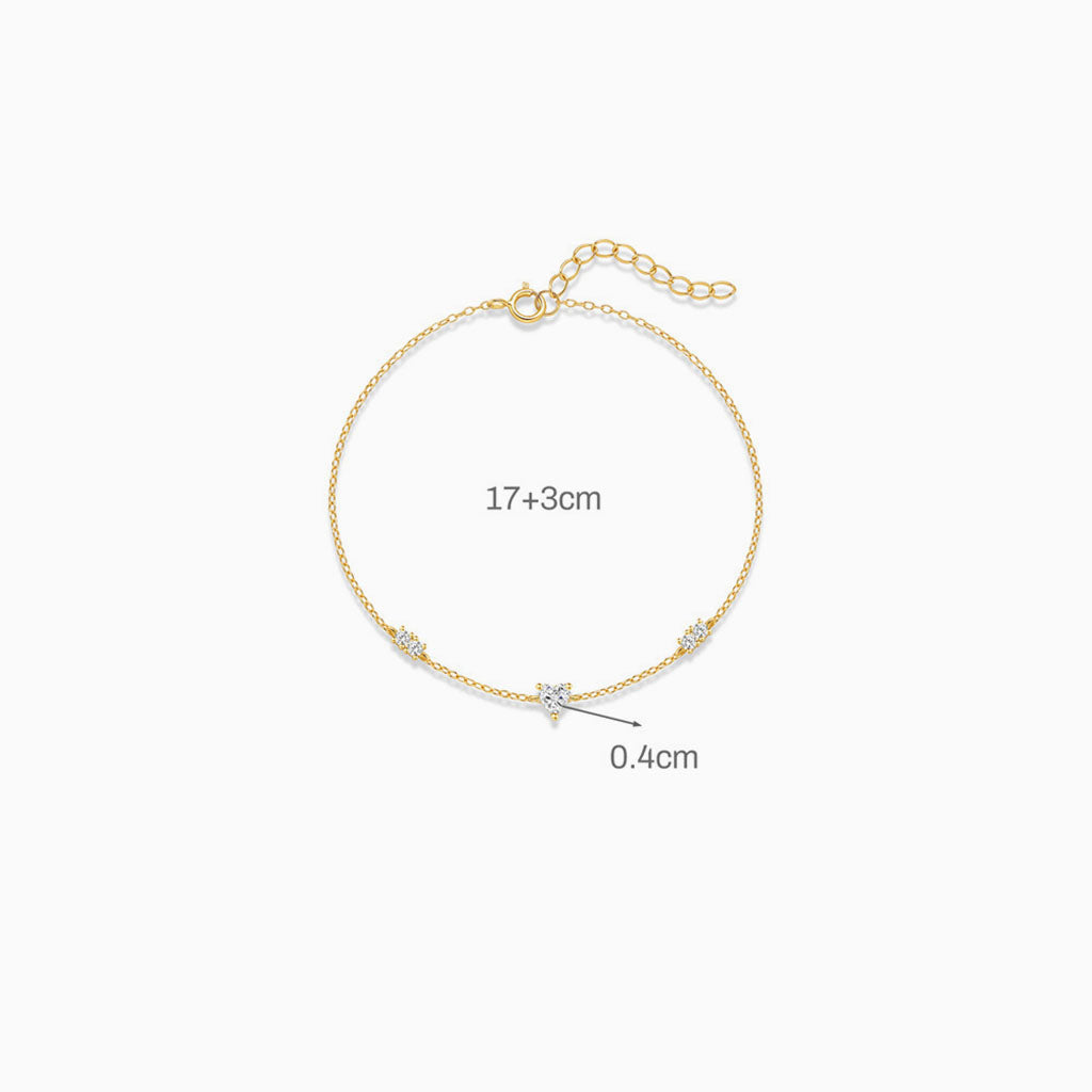 Diamond Heart Station Bracelet - Gold