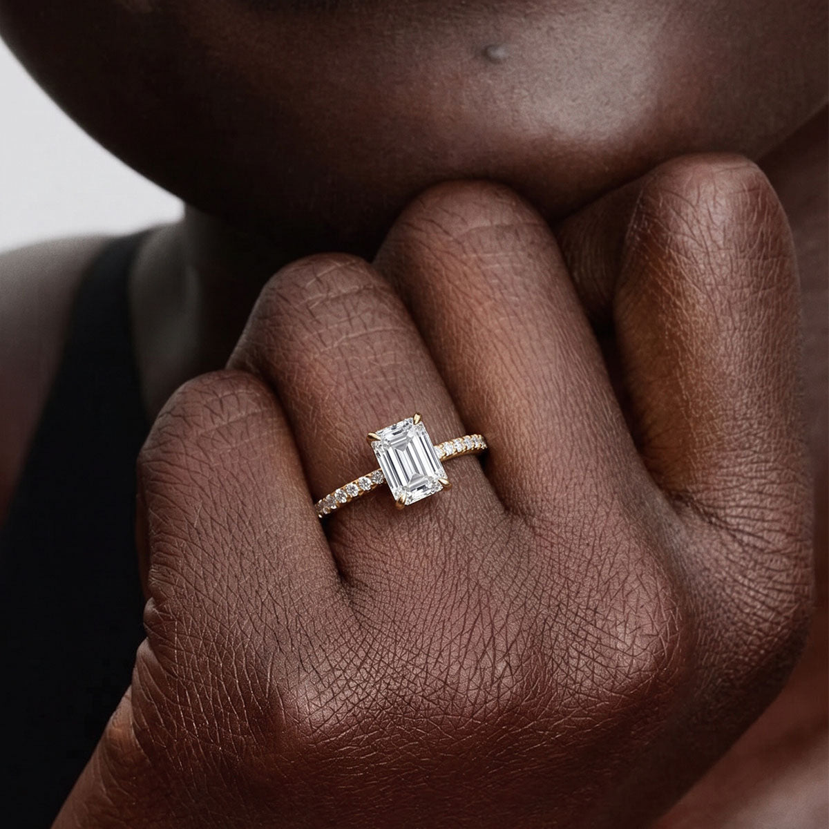 Emerald Pavé Moissanite Ring - Gold