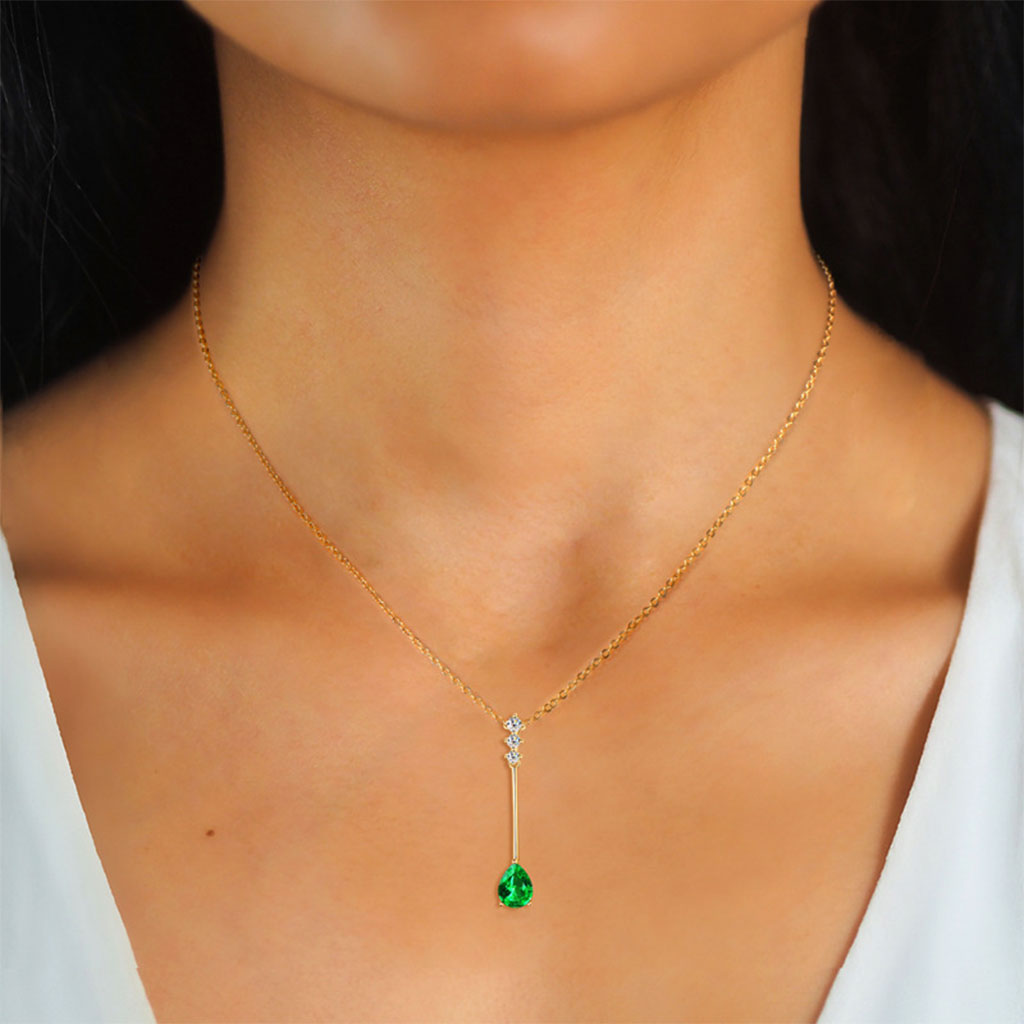 Emerald Violin Four Stone Necklace - Gold