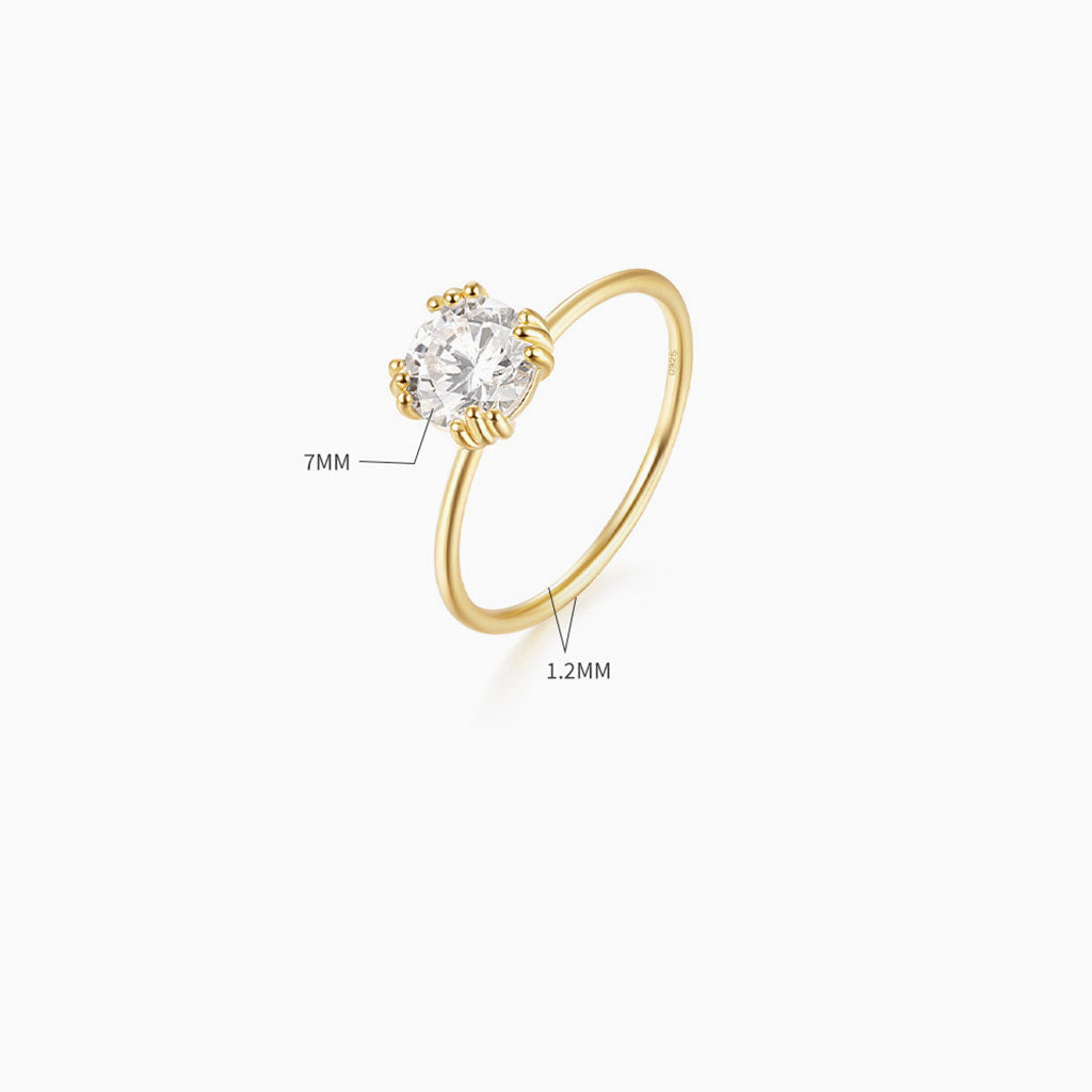 Glimmer Round Diamond Solitaire Ring - Gold