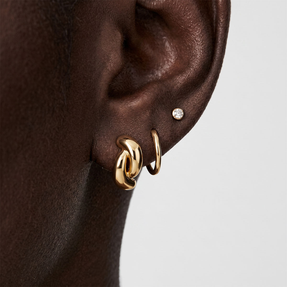 Interlocking Double C Hoop Illusion Earrings - Gold