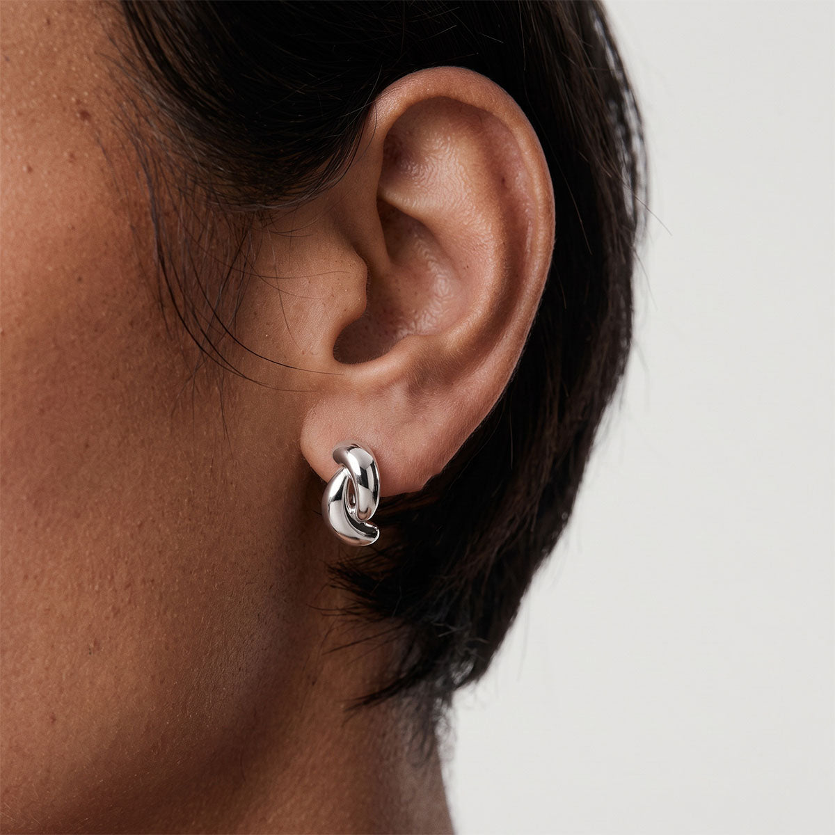 Interlocking Double C Hoop Illusion Earrings - Silver