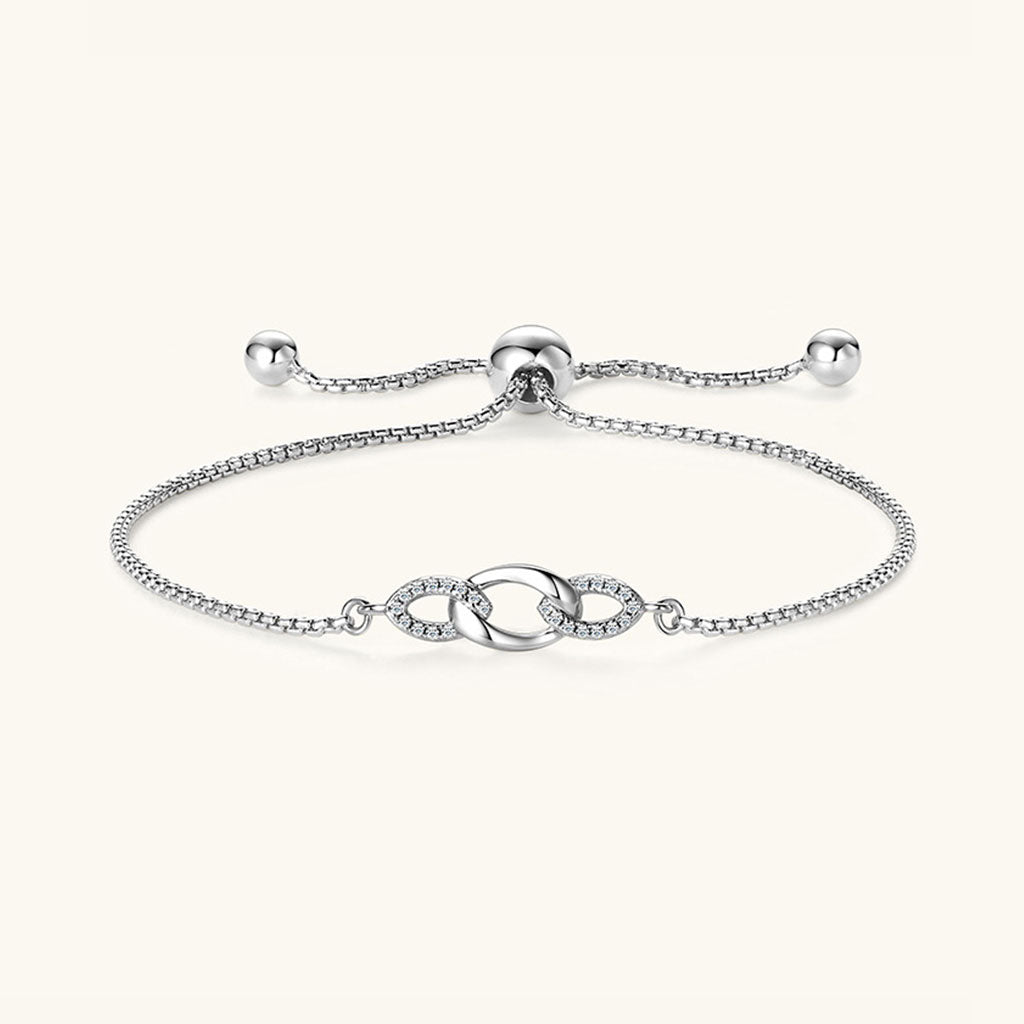Interlocking Link Moissanite Bolo Bracelet - Silver