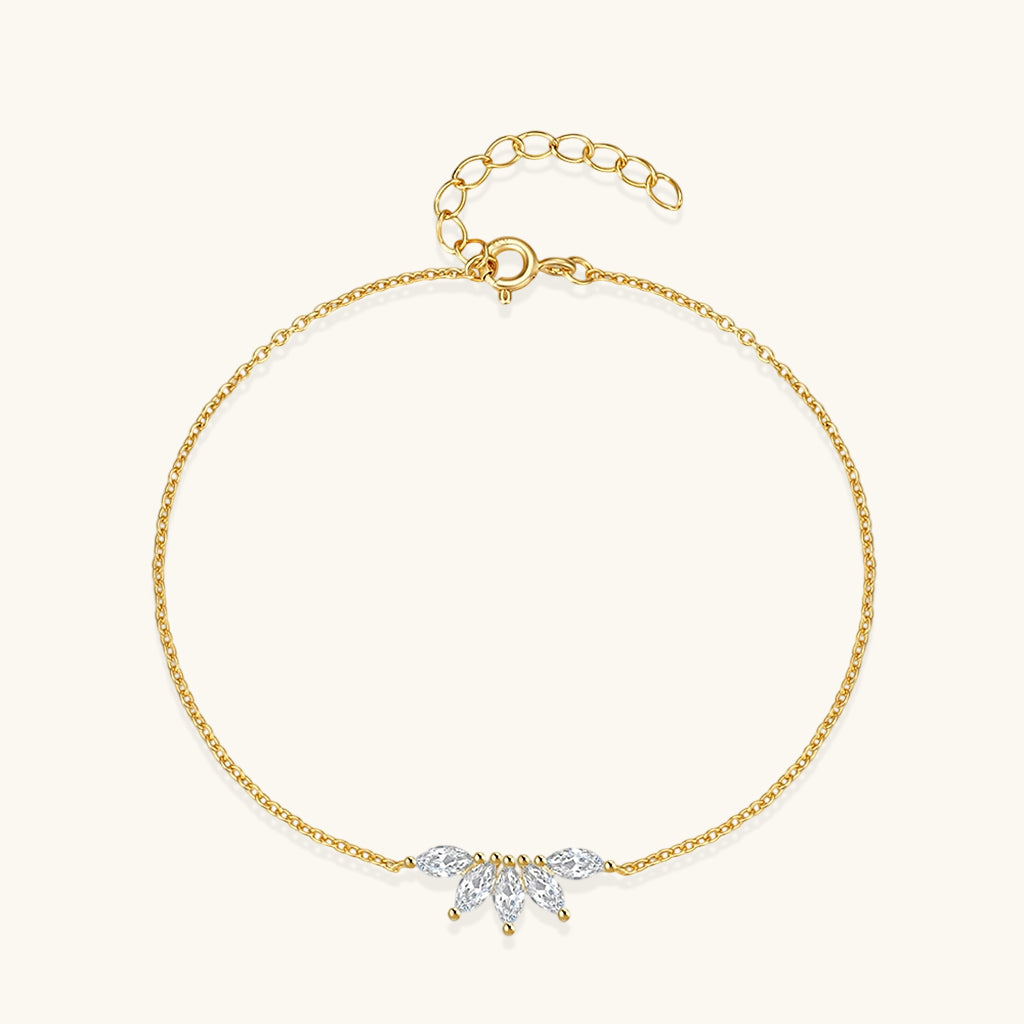 Luminous Diamond Crown Bracelet - Gold