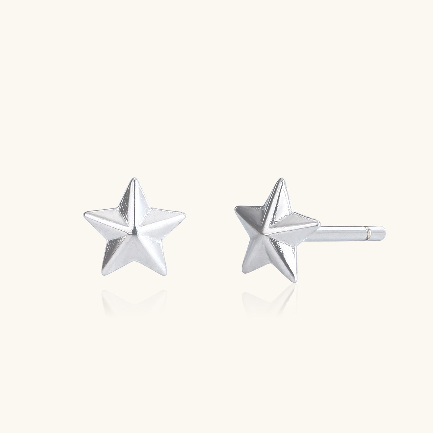 Mini Star Stud Earrings - Silver