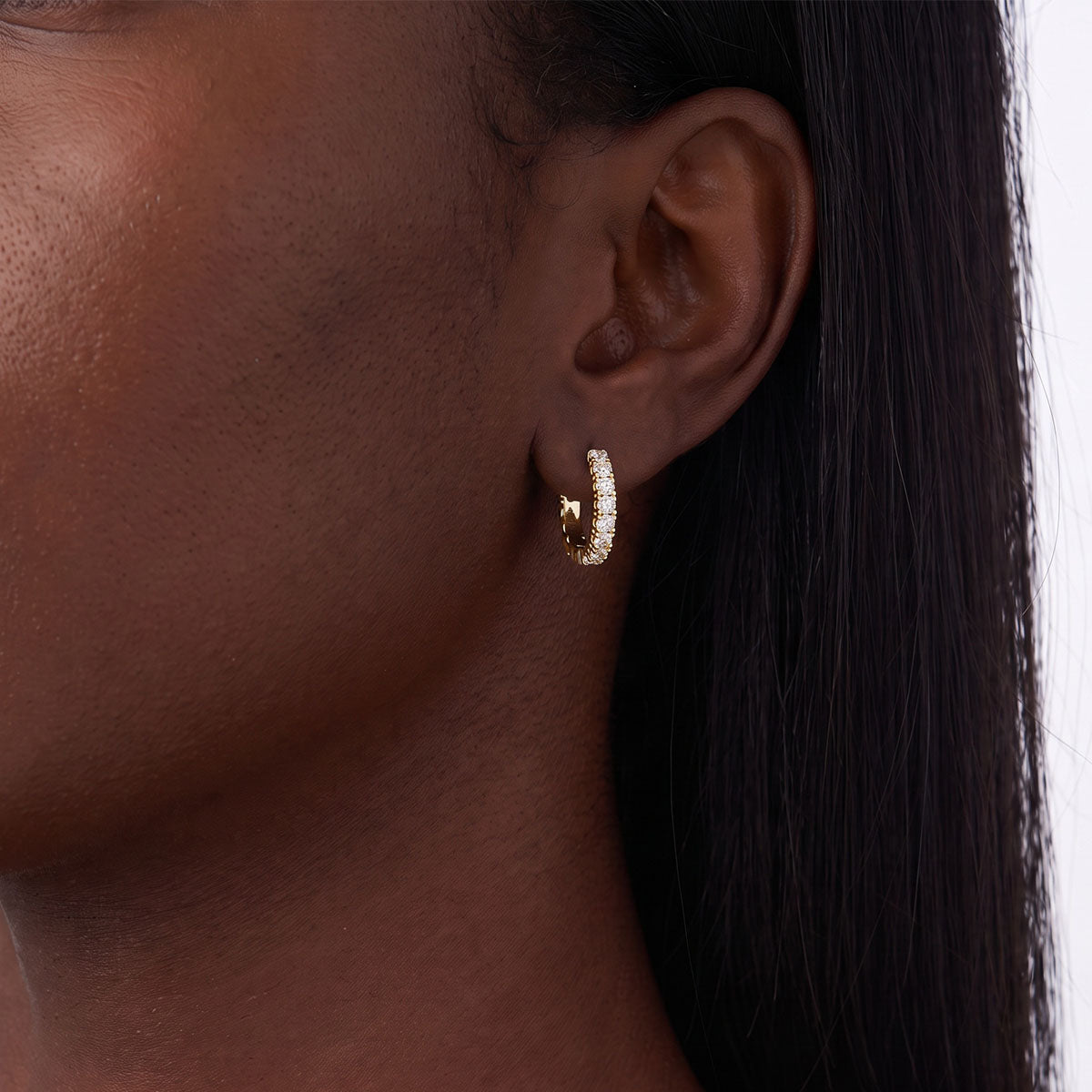 Minimalist Eternity Moissanite Hoop Earrings - Gold