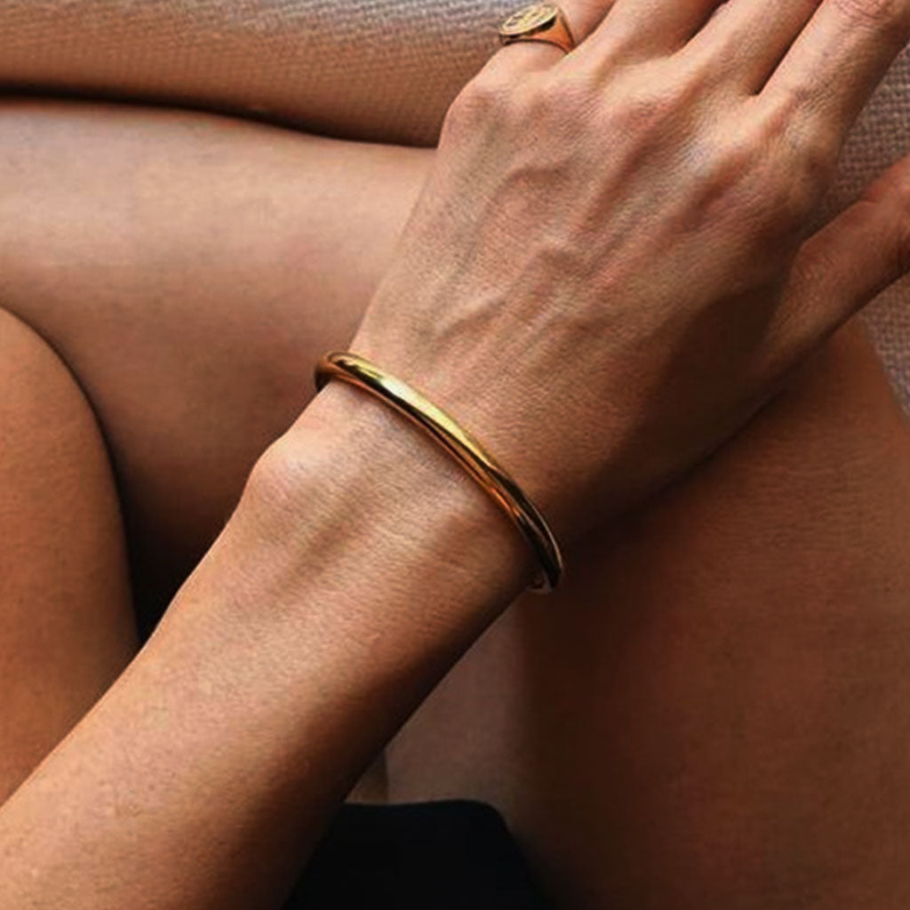 Minimalist Spike Cuff Bracelet - Gold