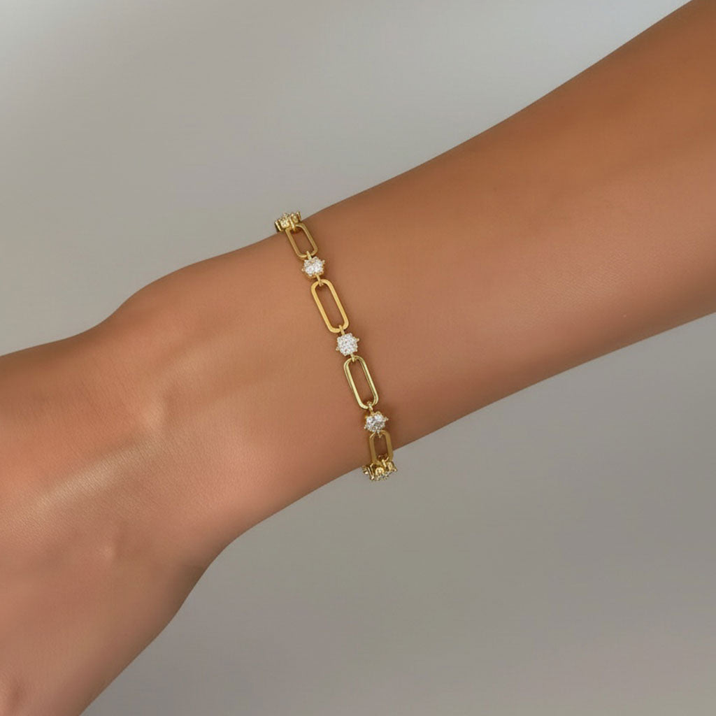 Moissanite Station Paperclip Chain Bracelet