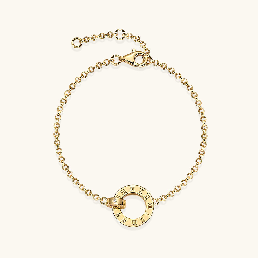 Numeral Moissanite Interlocking Circle Bracelet