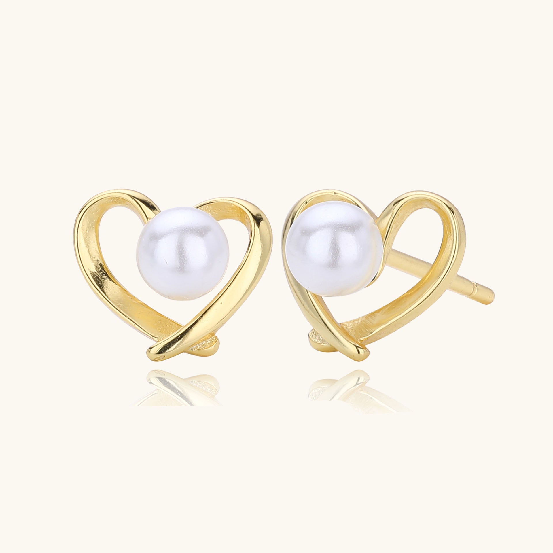 Open Heart Pearl Stud Earrings - Gold