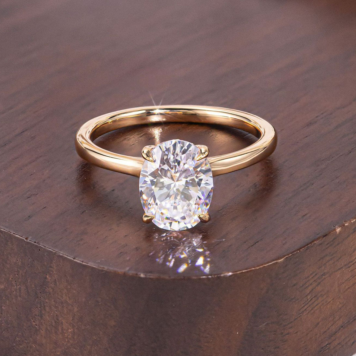 Oval Moissanite Solitaire Ring - Gold