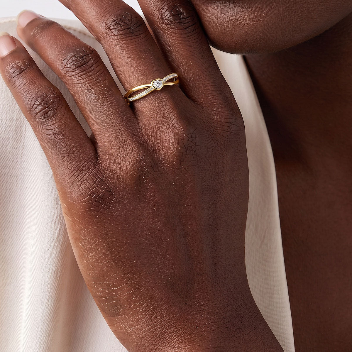 Pavé Moissanite Heart Split Shank Ring - Gold