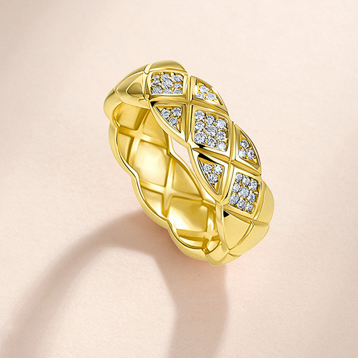 Pavé Moissanite Lattice Wide Band Ring - Gold