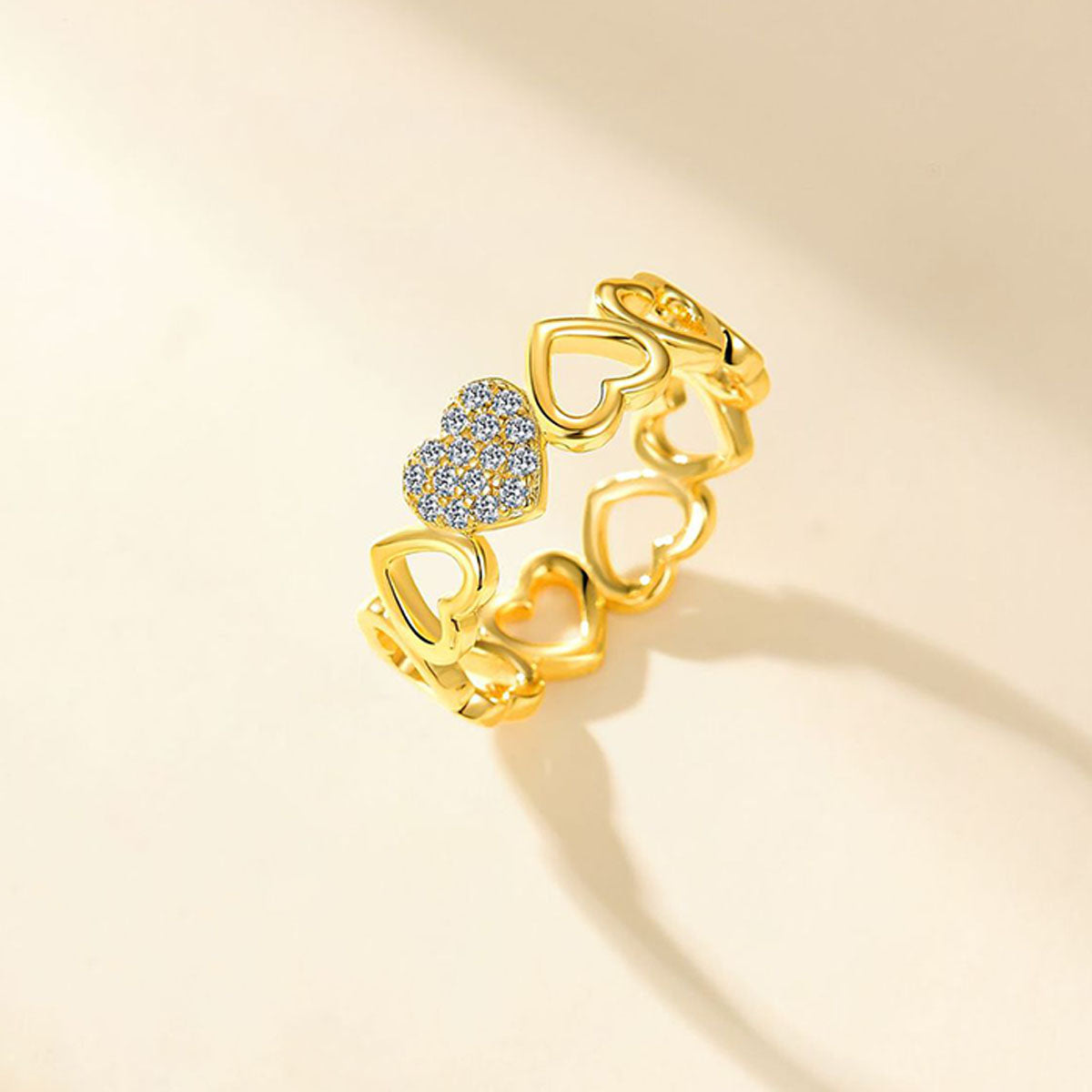 Pavé Moissanite Open Heart Band Ring - Gold