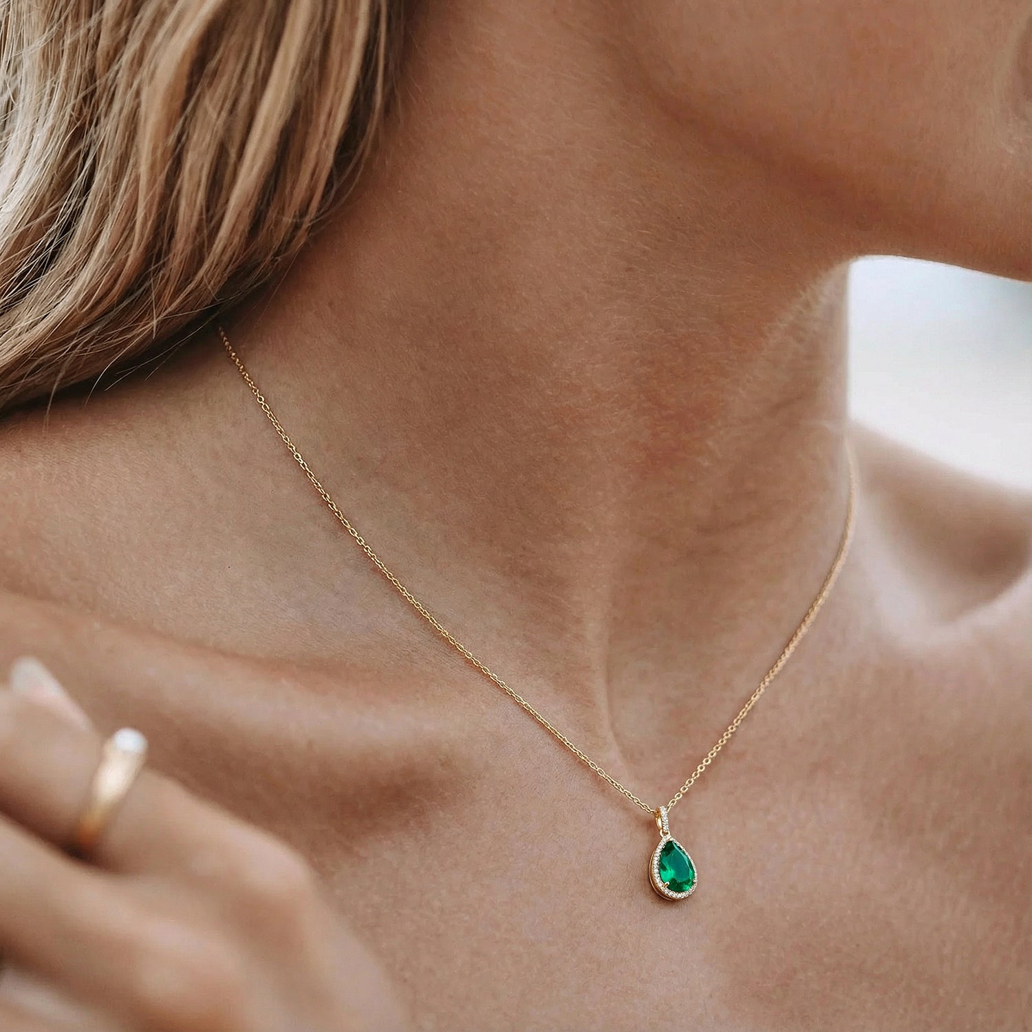 Pear Emerald Diamond Halo Necklace - Gold
