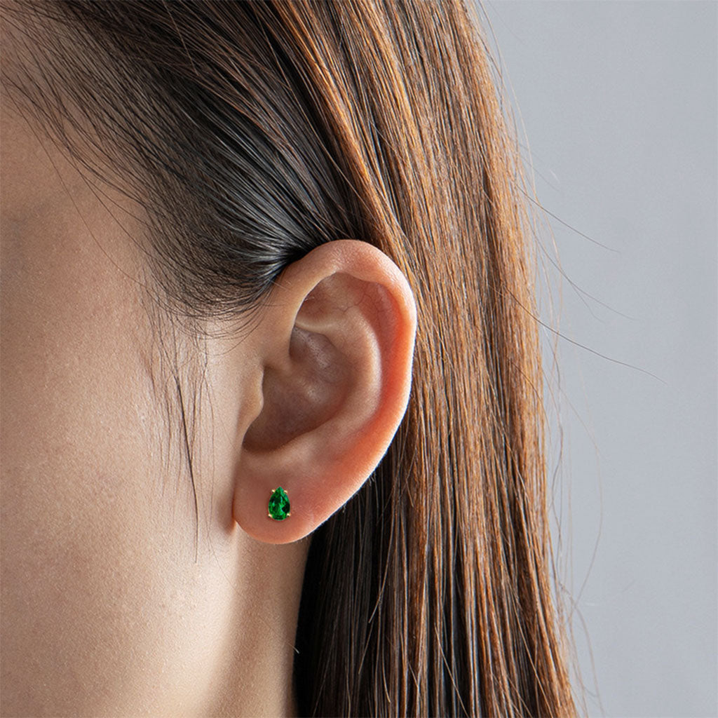 Pear Emerald Solitaire Stud Earrings - Gold
