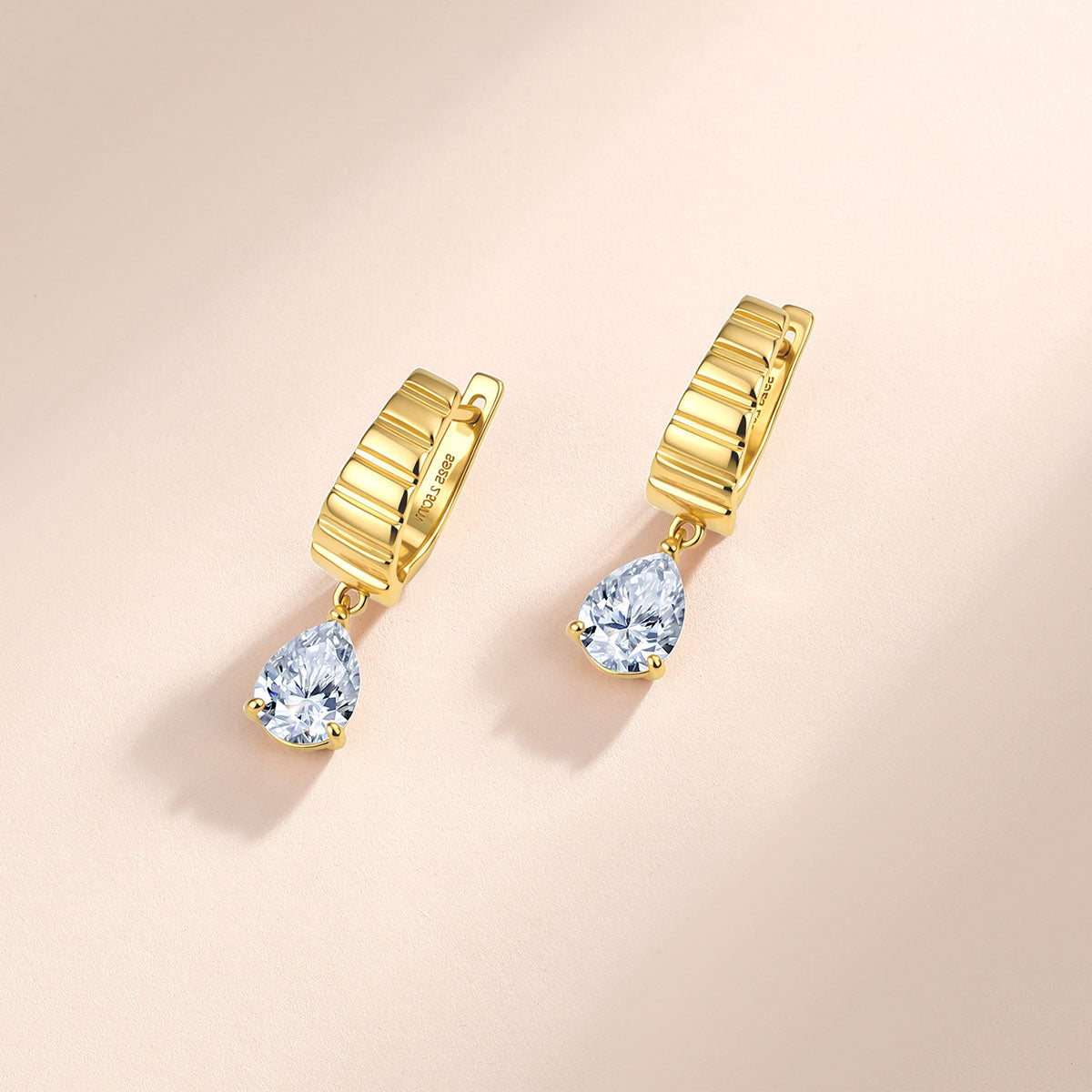 Pear Moissanite Drop Ribbed Huggie Earrings - Gold