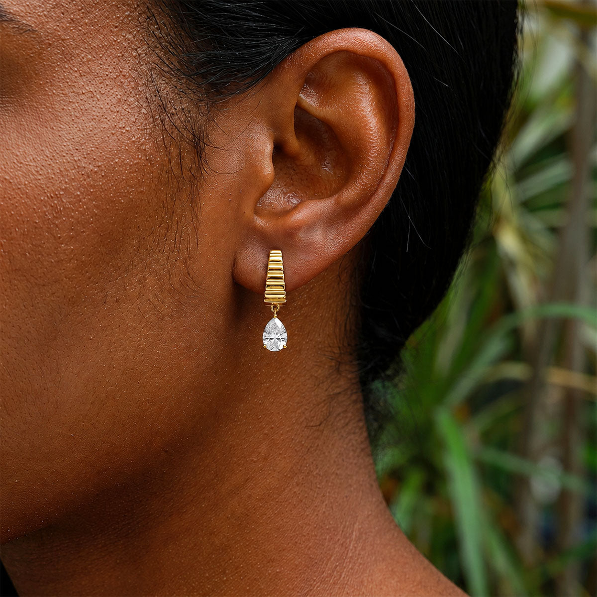 Pear Moissanite Drop Ribbed Huggie Earrings - Gold