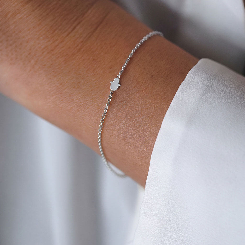 Petite Hamsa Hand Chain Bracelet - Silver