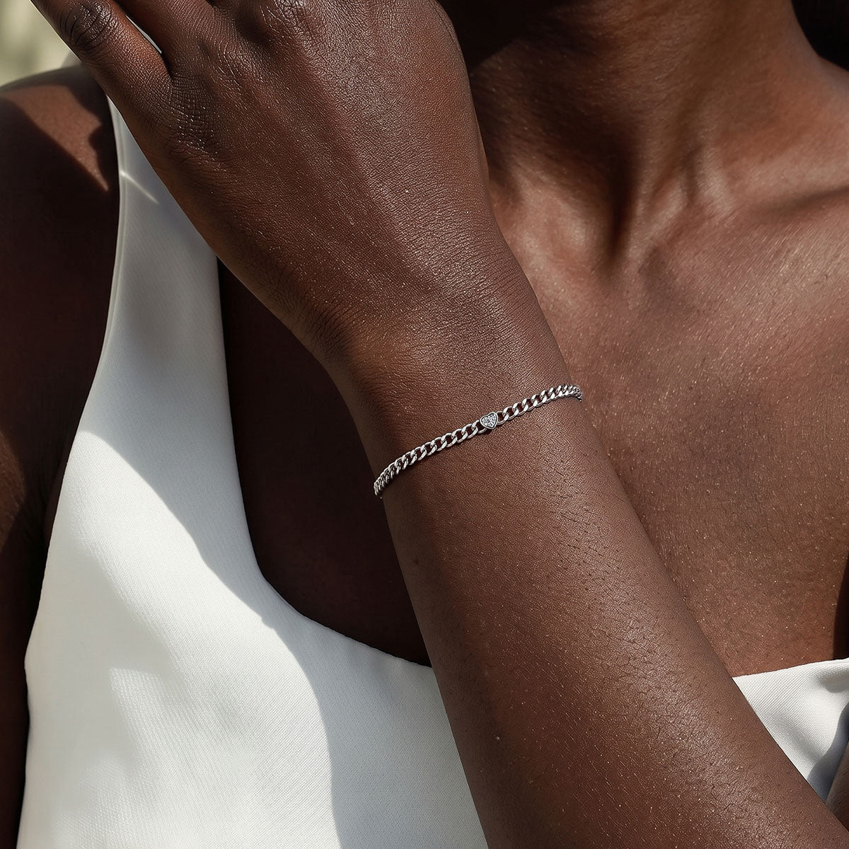 Petite Heart Moissanite Curb Chain Bracelet - Silver