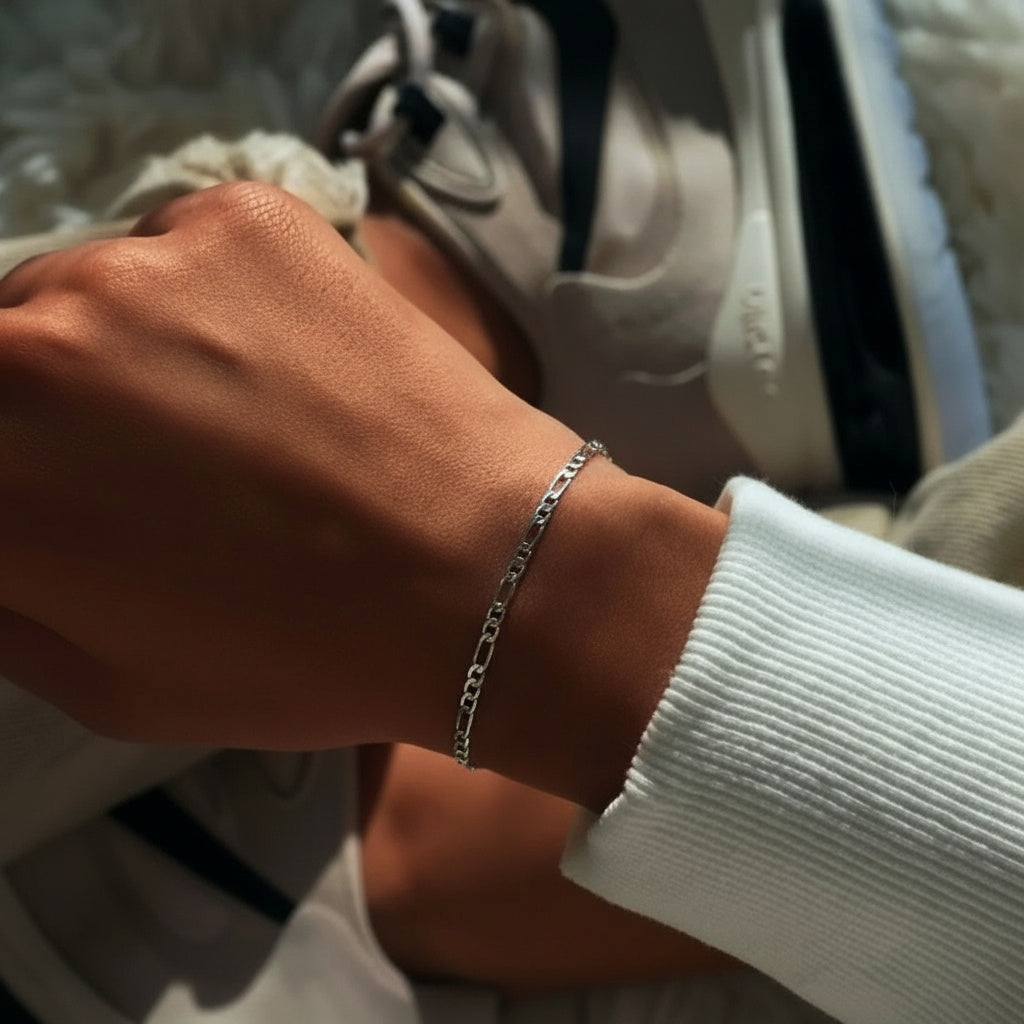 Polished Figaro Chain Bracelet - Silver