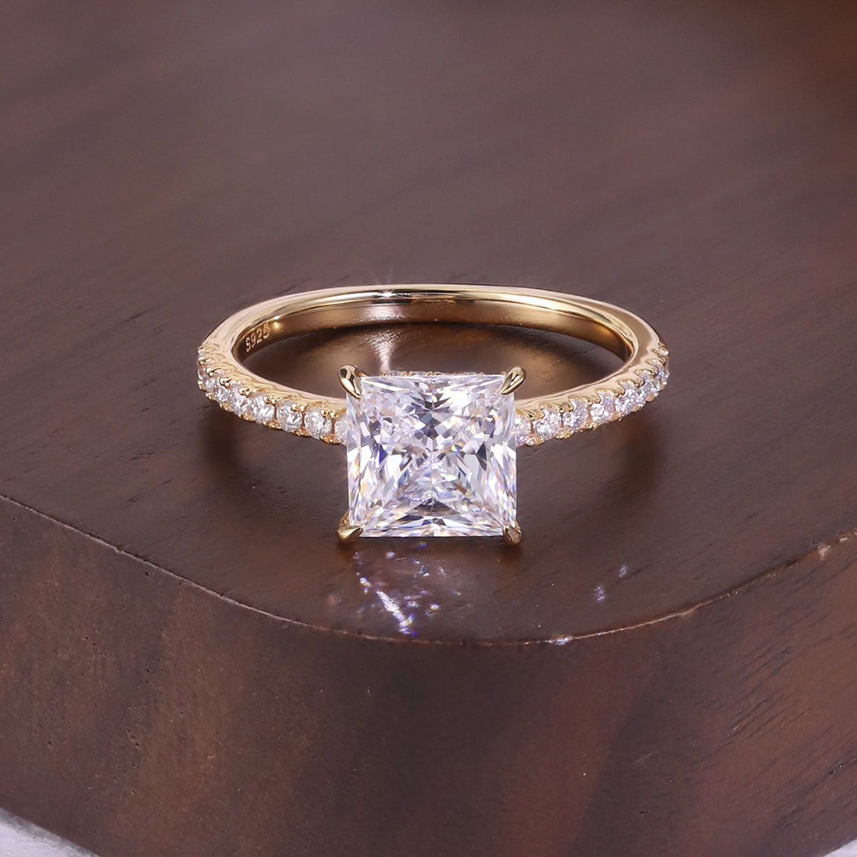 Princess Pavé Moissanite Ring - Gold