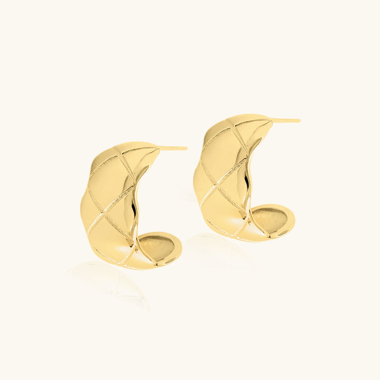 Quilted Cross Chunky C Hoop Earrings - Gold