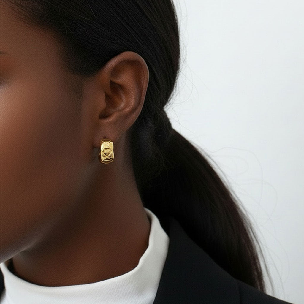 Quilted Cross Chunky C Hoop Earrings - Gold