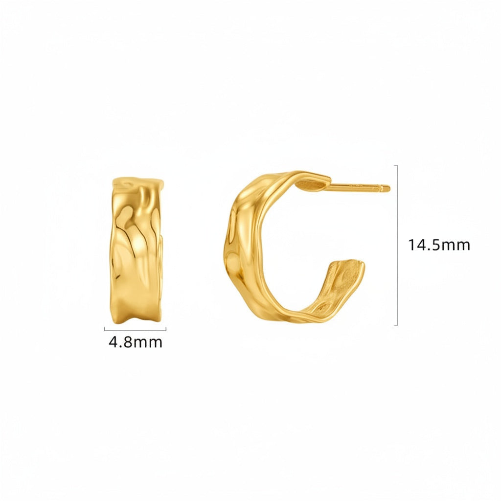 Sculpted C Hoop Earrings - Gold