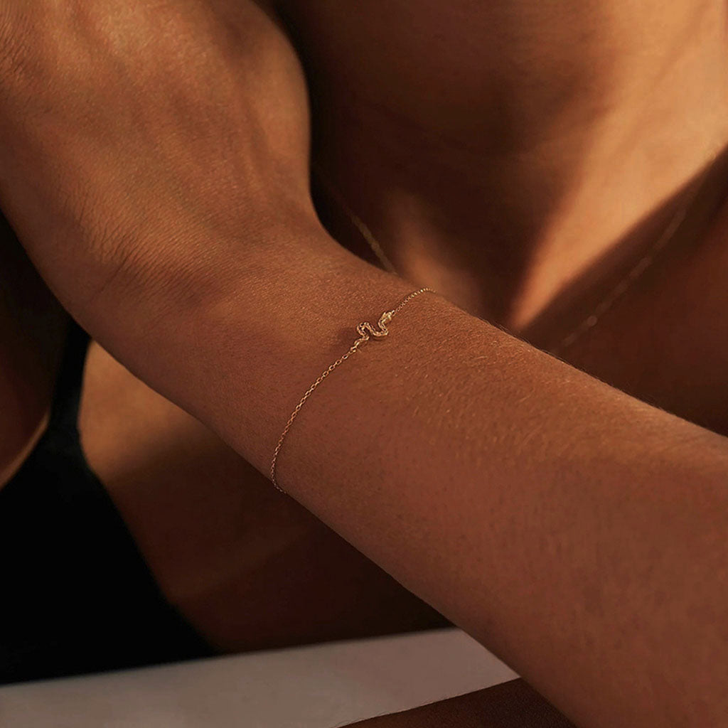 Shimmer Diamond Snake Bracelet - Gold