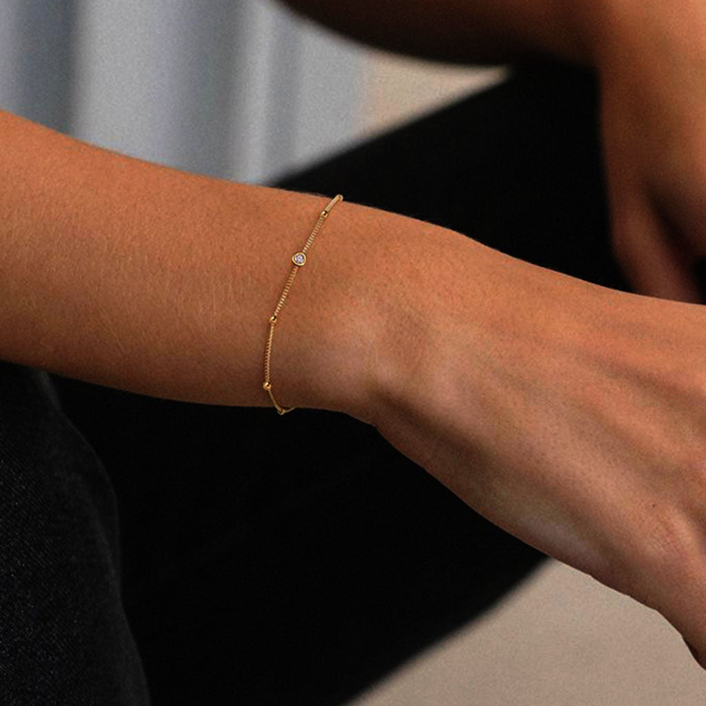 Sparkly Diamond Beaded Station Bracelet - Gold