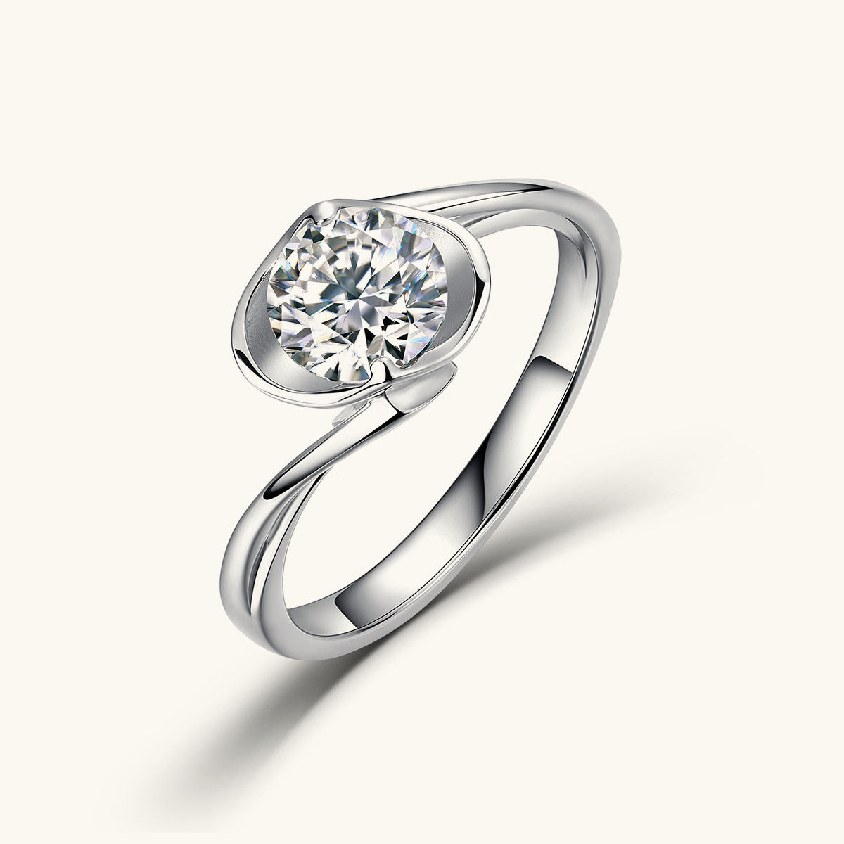 Sparkly Moissanite Bypass Solitaire Ring - Silver
