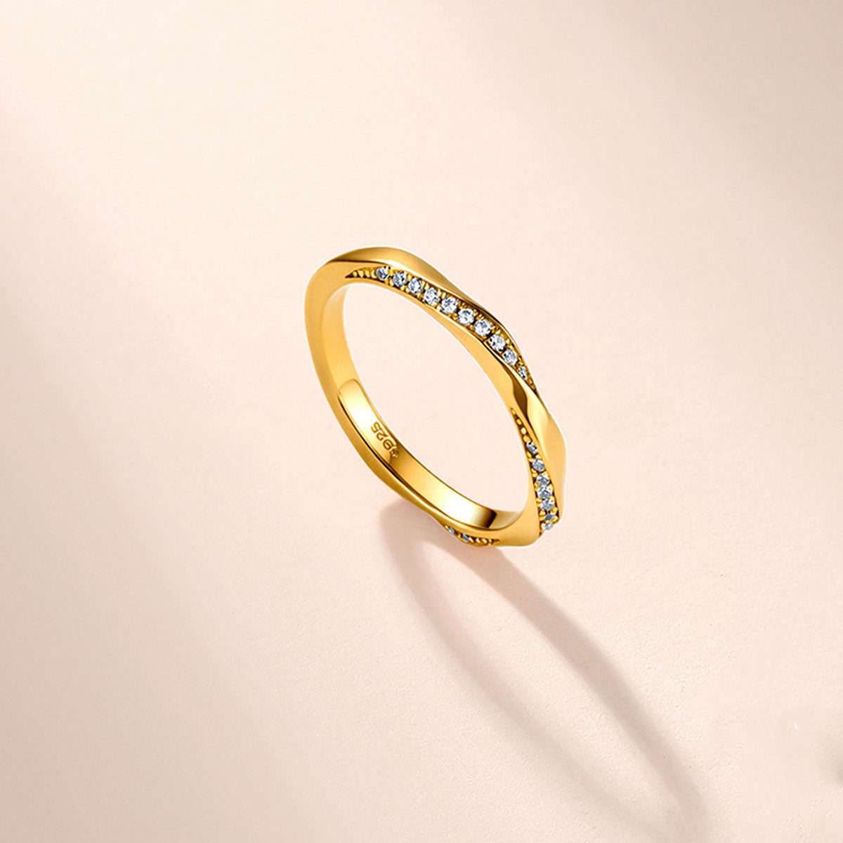 Stacking Moissanite Twisted Band Ring - Gold