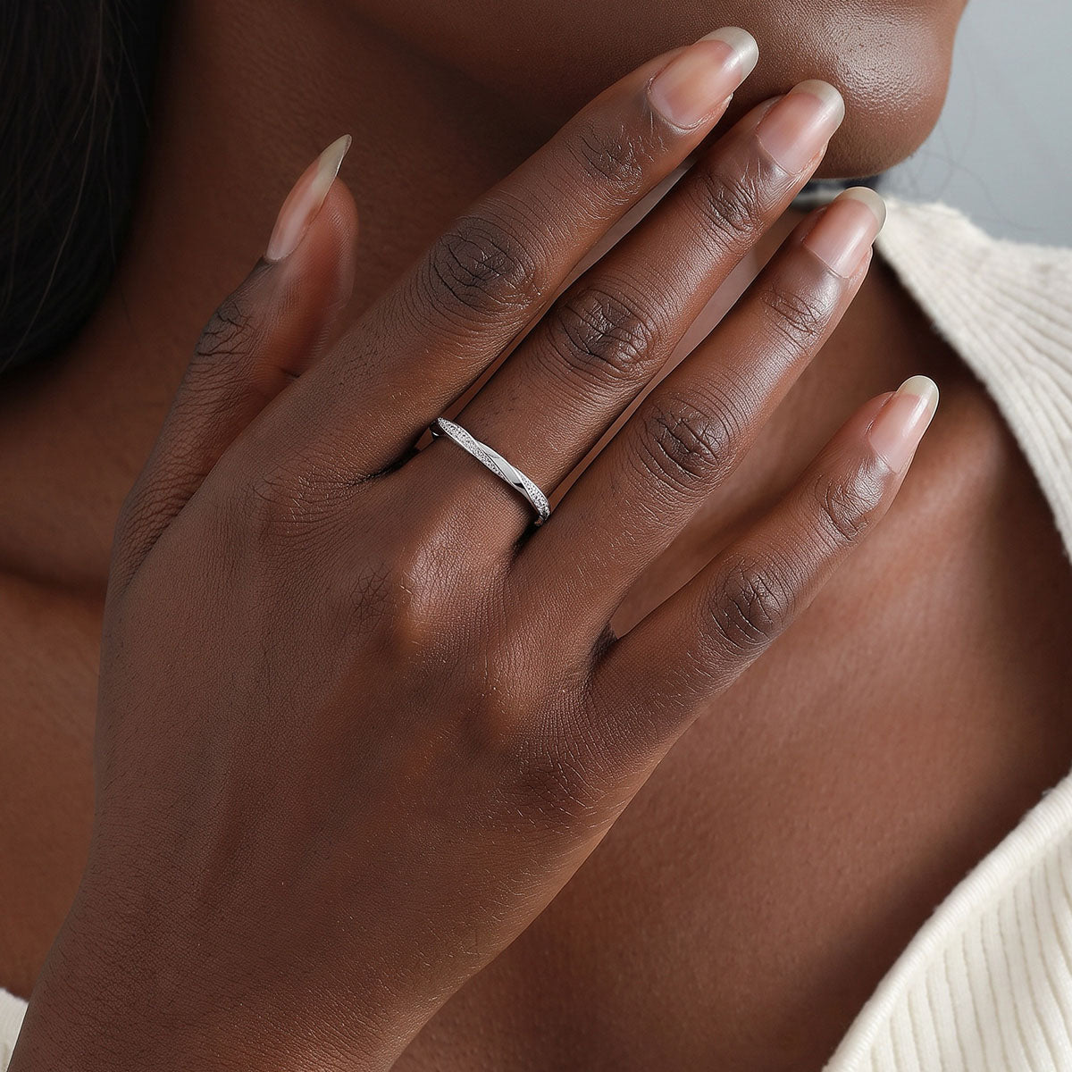 Stacking Moissanite Twisted Band Ring - Silver