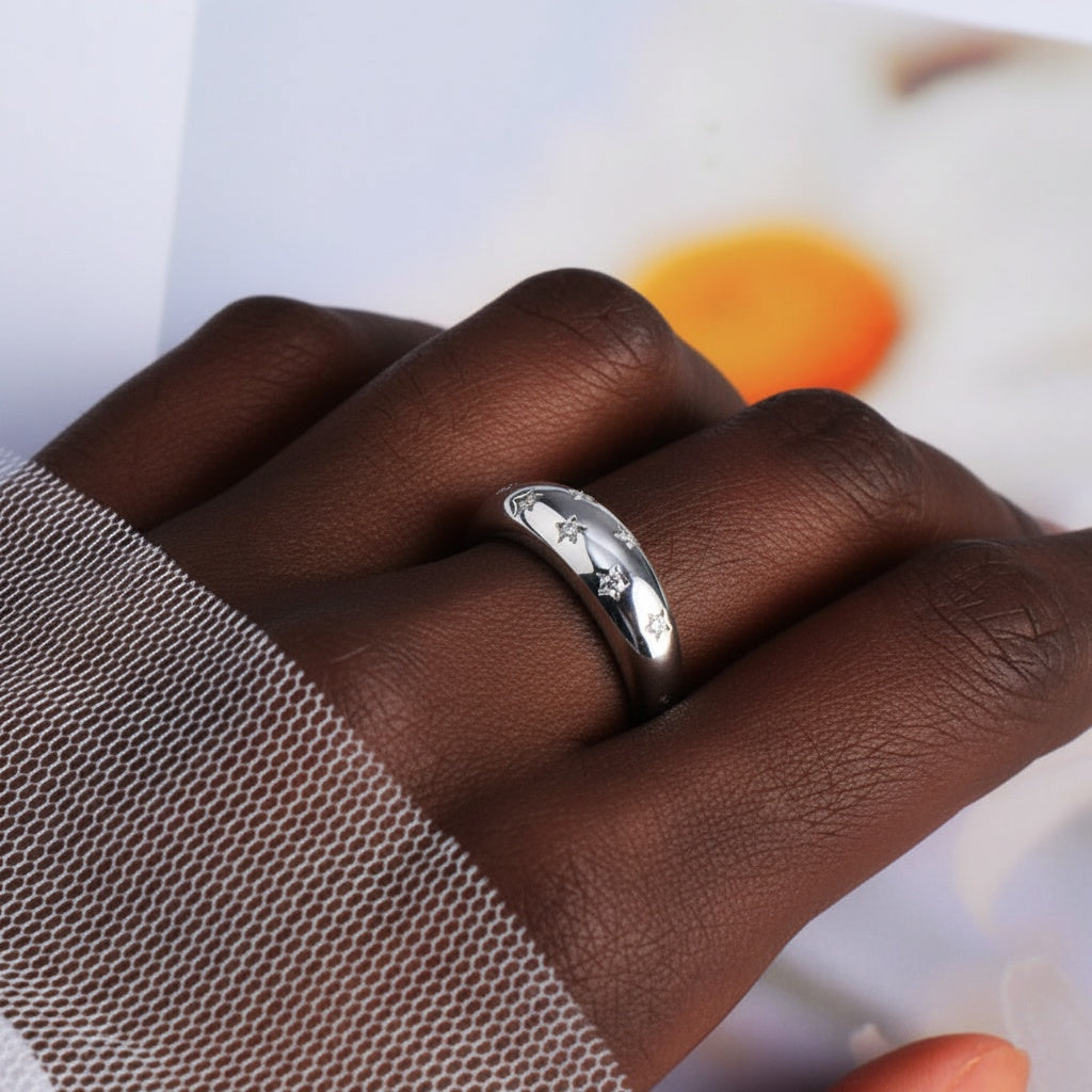 Starry Dome Moissanite Ring - Silver