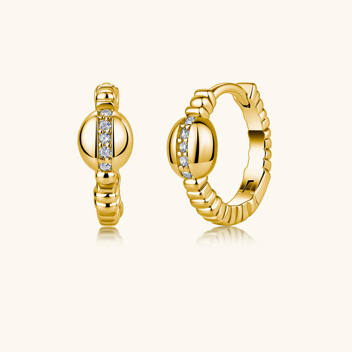 Vertical Moissanite Ribbed Huggie Hoop Earrings - Gold