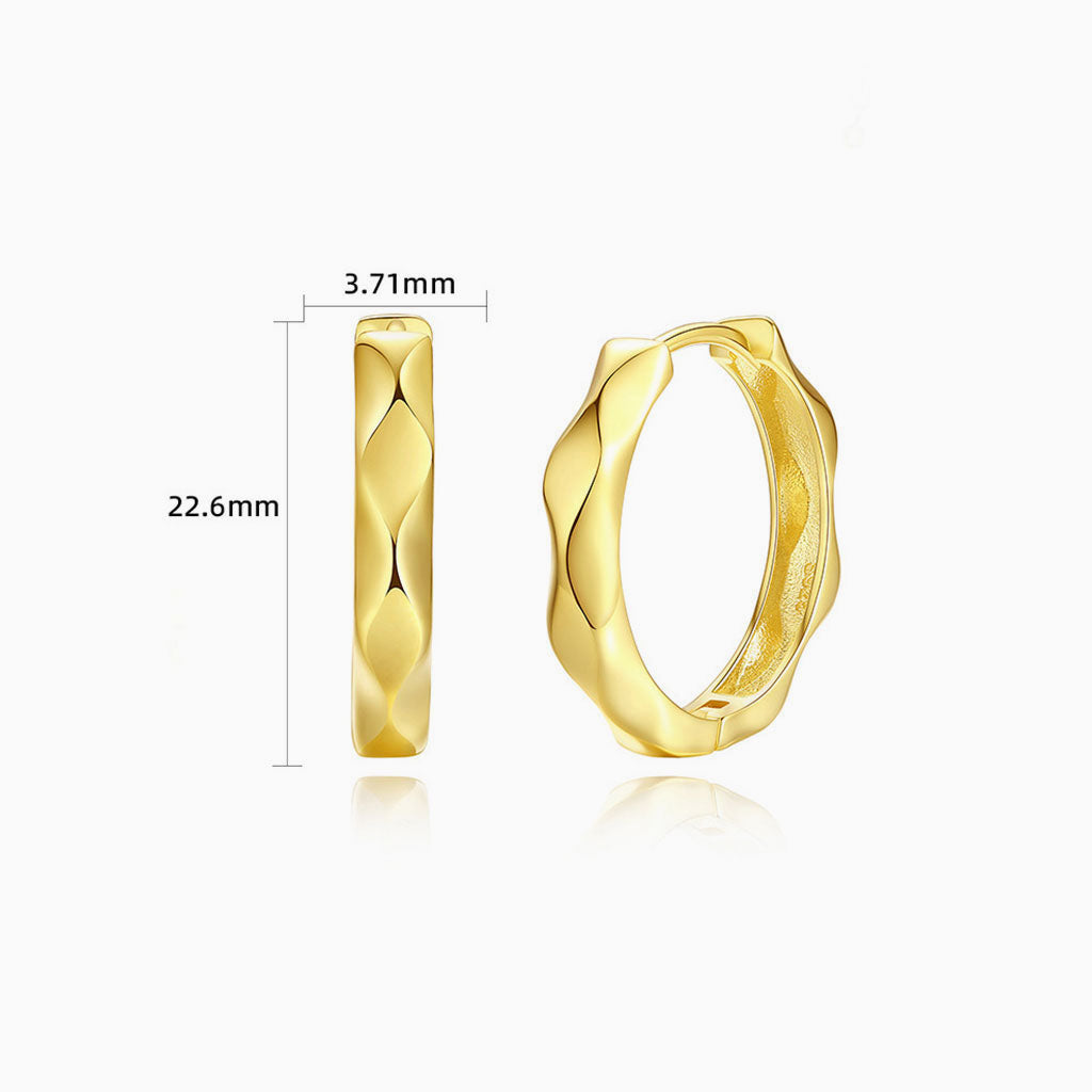 Wavy Ripped Hoop Earrings - Gold